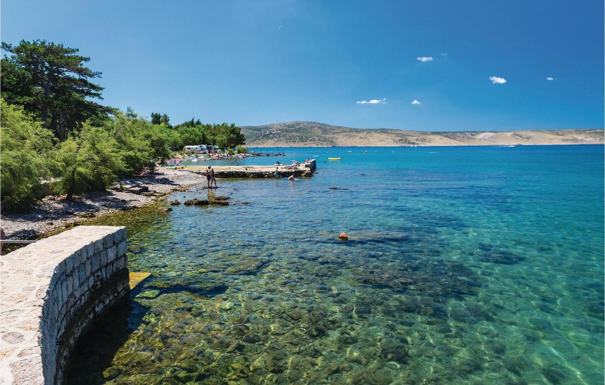 4 Bedroom Awesome Apartment In Starigrad ภายนอก รูปภาพ